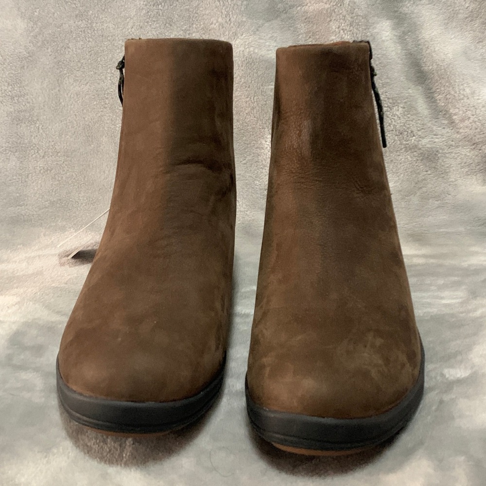Bogs Vista Rugged Zip Brown Waterproof Leather Ankle Boots Womens 11 73190-200